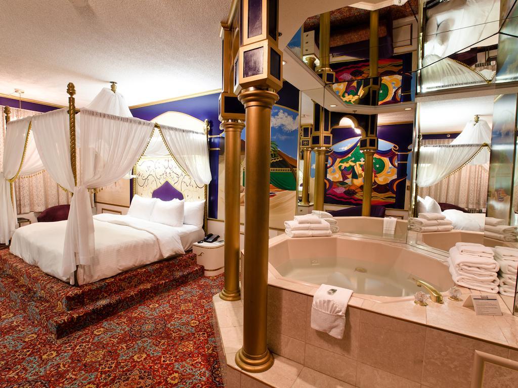 Fantasyland Hotel Έντμοντον Εξωτερικό φωτογραφία